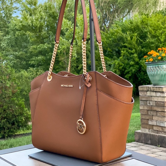 NWT Michael Kors Jet Set Chain Shoulder Tote - Picture 3 of 5